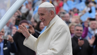 Pope Francis travelling through Knock on the second day of his historic visit to Ireland