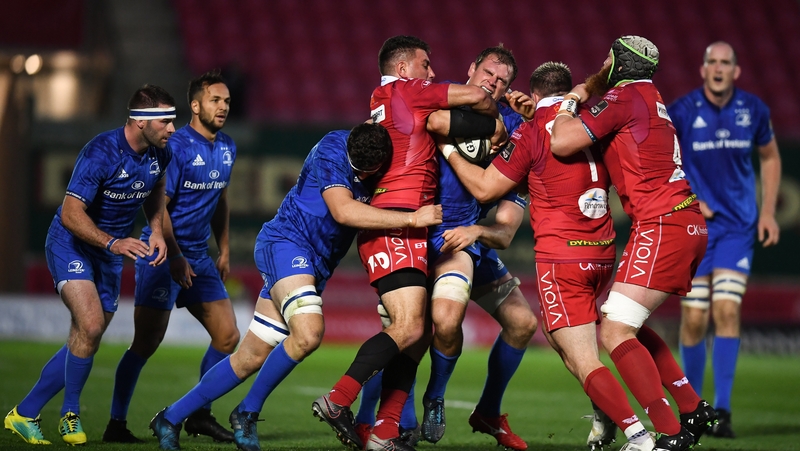 A second half surge from the hosts saw Leinster beaten in Wales