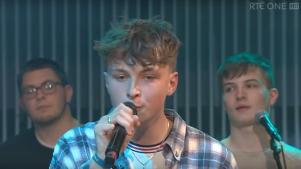 Watch: Coláiste Lurgan cover 'Shotgun' as Gaeilge on Ray D'Arcy
