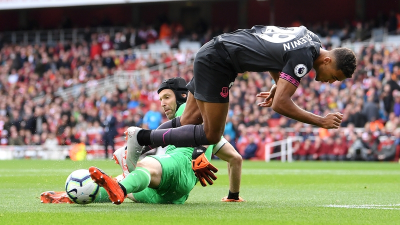 Petr Cech denies Dominic Calvert-Lewin