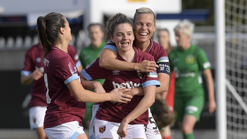 Leanne Kiernan (C) of West Ham United celebrates her goal