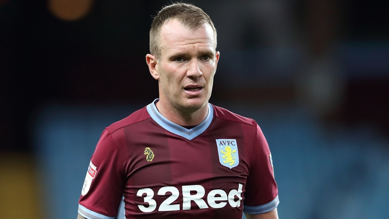 Glenn Whelan had his spot-kick saved