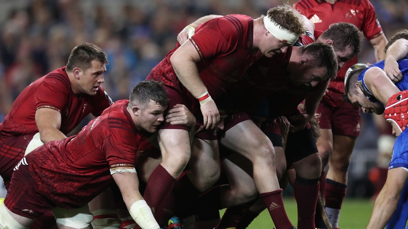 Leinster extended their winning run over Munster with a 30-22 victory
