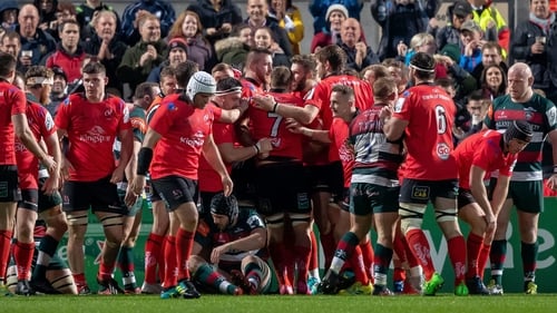 Ulster players celebrate Alan O'Connor's try against Leicester Tigers