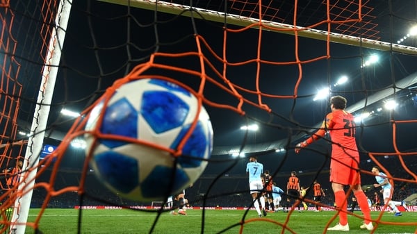Aymeric Laporte of Manchester City scores his team's second goal