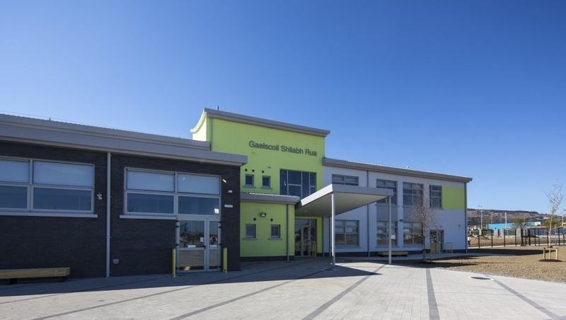 Gaelscoil Shliabh Rua, Baile Átha Cliath