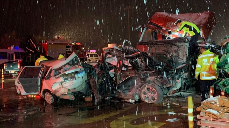 Ten of the 44 hurt sustained serious injuries