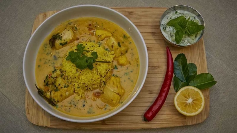 Liz Valoor's Fish Molee