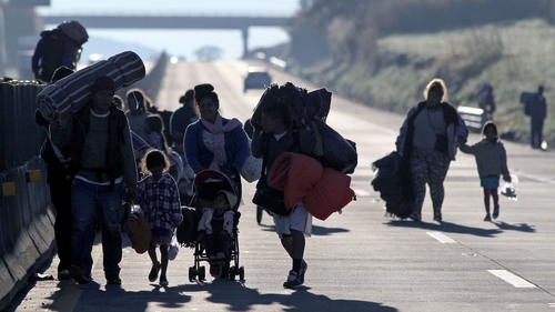 Migrants travelling in groups through Central America on the way to the US border