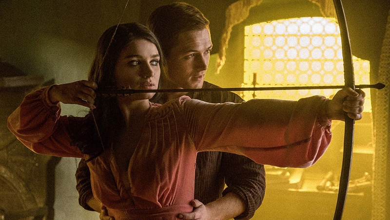 Taron Egerton and Eve Hewson in Robin Hood