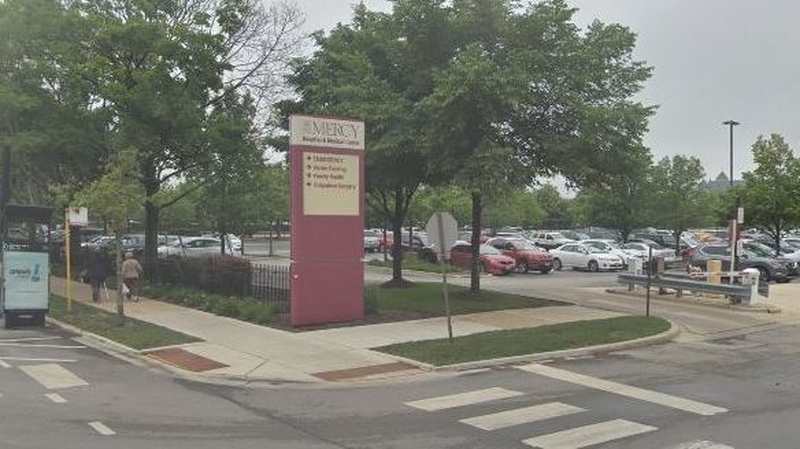 The shooting happened near the Mercy Hospital in Chicago (Pic: Google Maps)