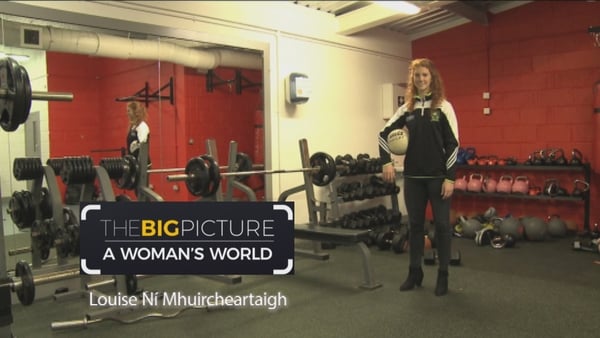 The Big Picture- Louise Ní Mhuircheartaigh, an peileadóir.