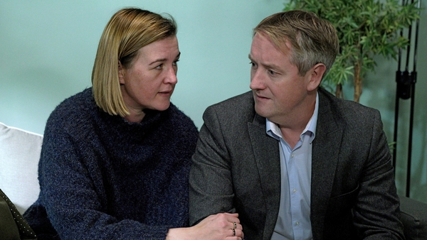 Orla stuns Wayne with a way to help Junior on Fair City