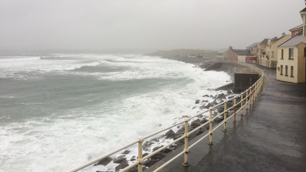 Rough seas in Lahinch, Co Clare