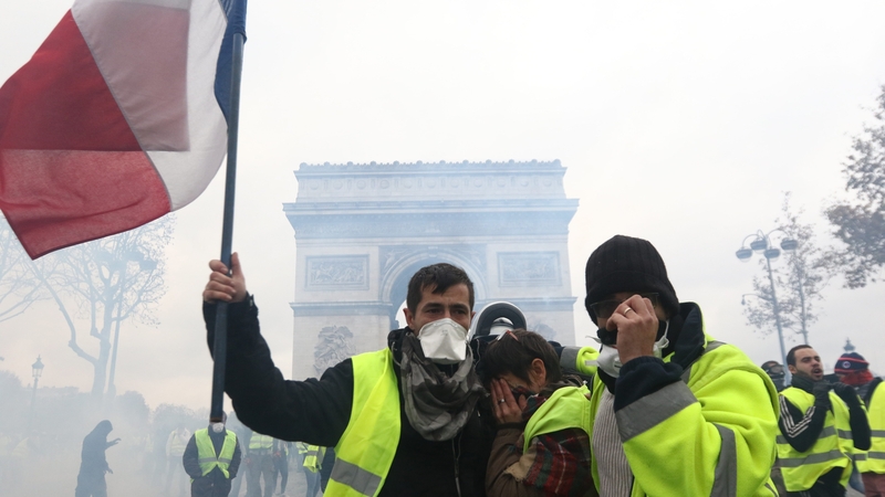 'Yellow vest' protests have spread nationwide