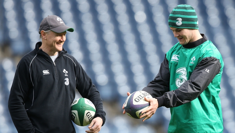 A fit Sexton (R) is the first name on Schmidt's teamsheet