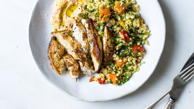 Chicken With Hummus