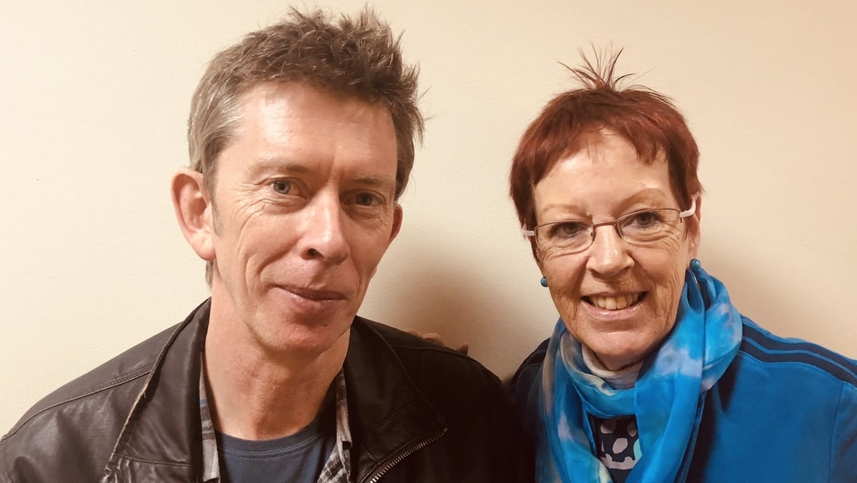 Triona Ni Dhomhnaill chats about The Bothy Band, Skara Brae and picks the tunes