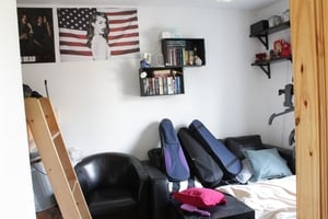 Before: Clutter left no room for relaxation in the living room