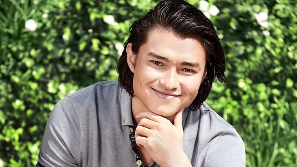 Leo reveals his new relationship on Neighbours