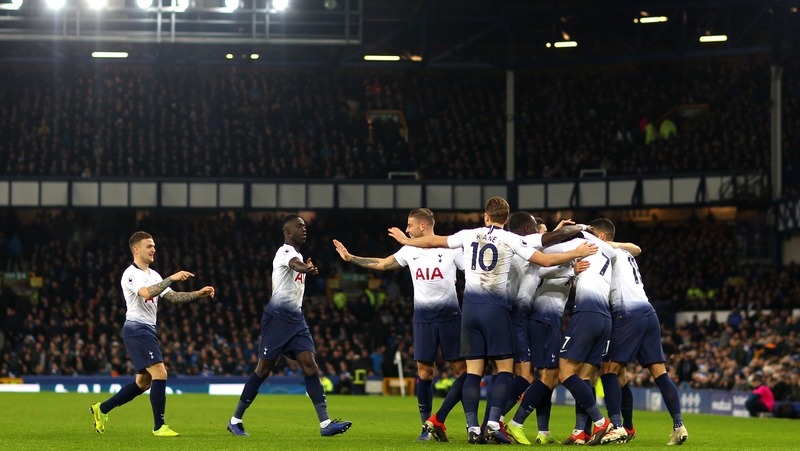 Tottenham Hotspur demonstrated their credentials with a highly impressive 6-2 win over Everton