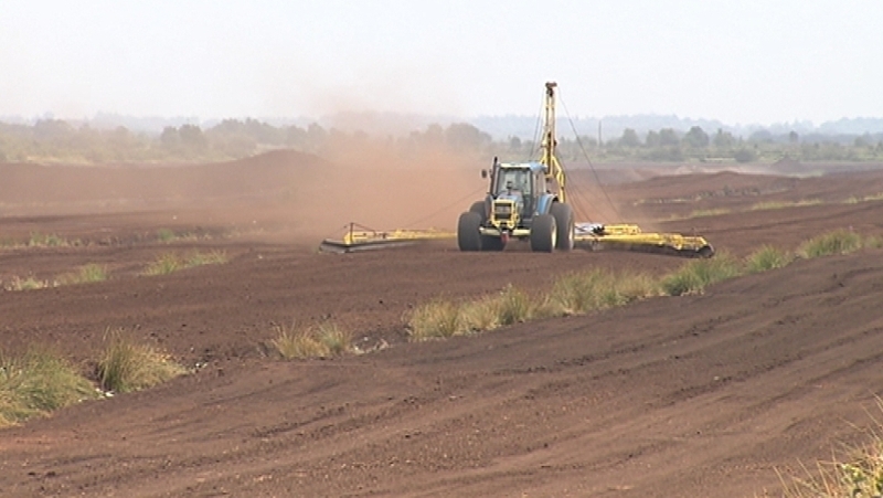 400 jobs are to be lost in the peat sector in the next 12 months