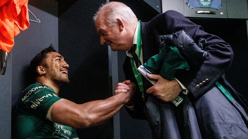 Bundee Aki celebrates with Connacht Rugby President Mossy Moran