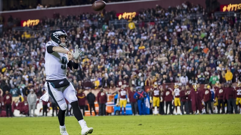 Nick Foles making one of those passes