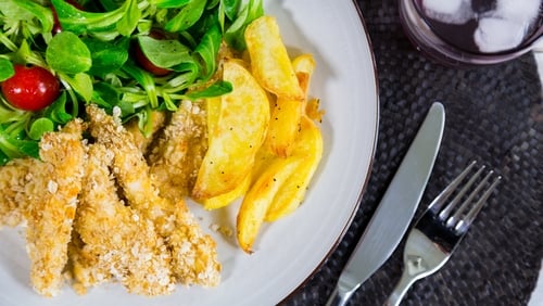 Chicken Goujons with Potato Wedges