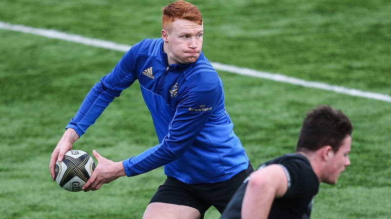 Ciarán Frawley has replaced the injured Ross Byrne in the starting team