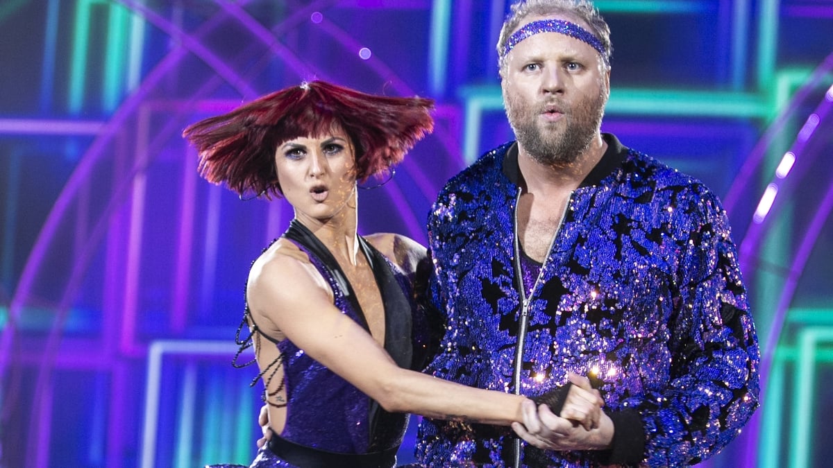 DWTS Week 1 performances - Lorraine Barry