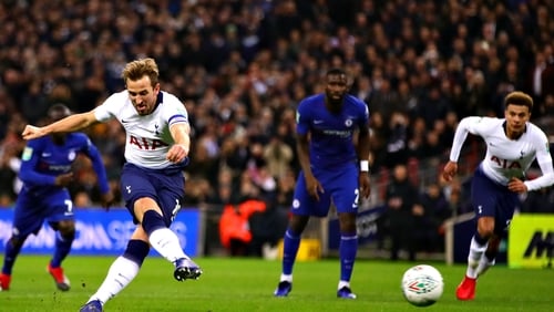 Harry Kane slots home from the spot