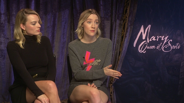 Margot Robbie and Saoirse Ronan