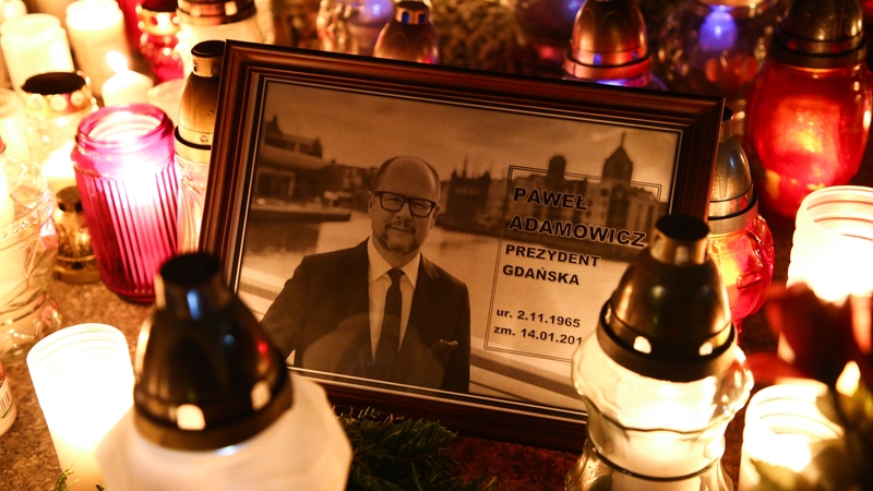 Thousands marched in Poland to pay tribute to Pawel Adamowicz