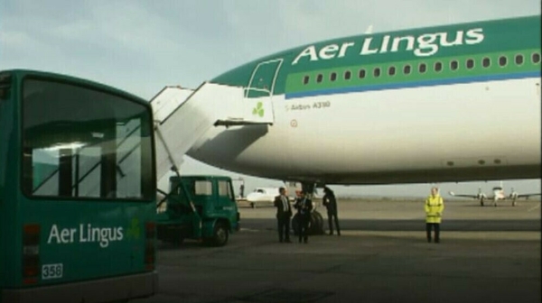 Archives: New tilted shamrock for Aer Lingus rebrand - 1996