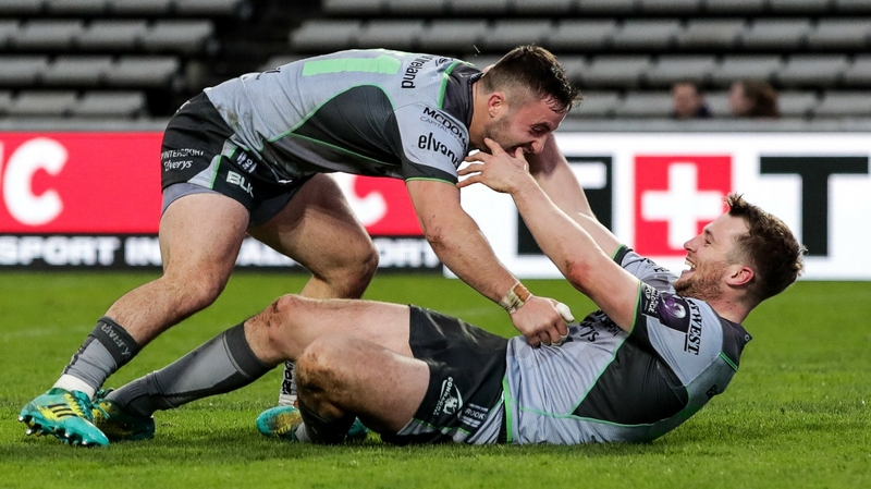 Connacht's Jack Carty celebrates his try with Caolin Blade
