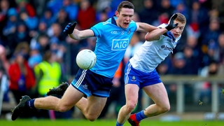 Brian Fenton and Colin Walshe battle for possession