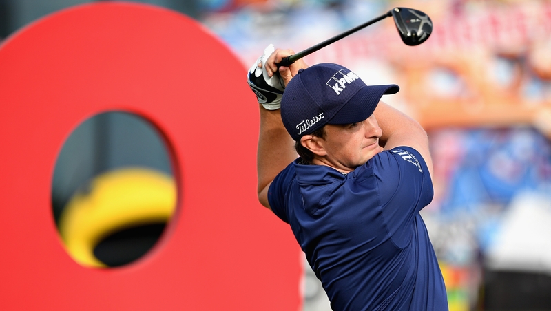 Dunne hitting off the tee