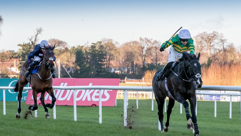 Le Richebourg won by seven lengths