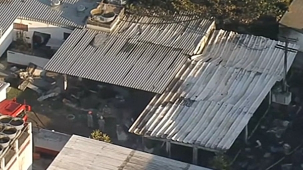 The pre-dawn fire hit a building that housed youth-category players aged 14 to 17, according to Brazilian media