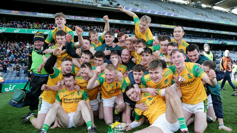 The victorious Dunamaggin outfit