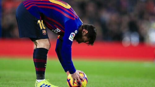 Leo Messi scored the only goal of the game from the penalty spot