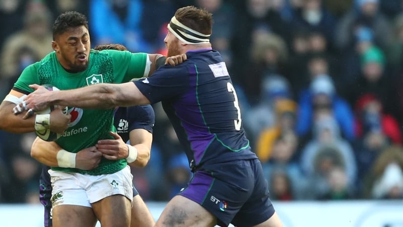 Simon Berghan grabs a hold of Bundee Aki