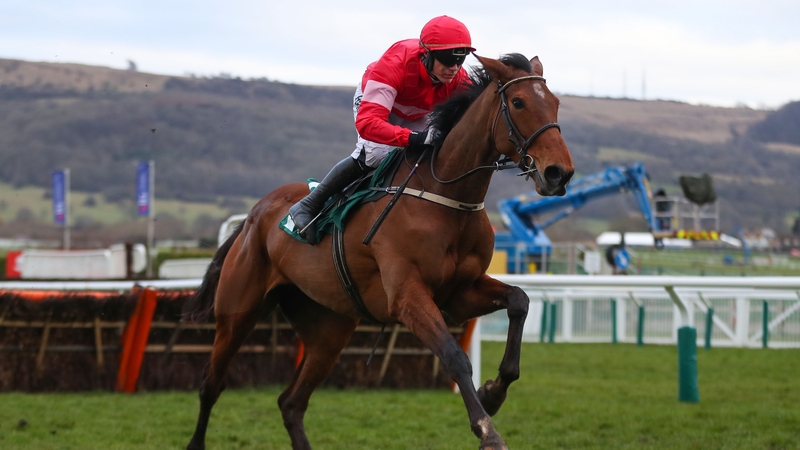 Laurina won by six lengths