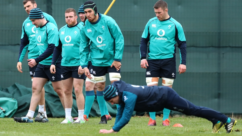 Ultan Dillane and Sean Cronin are among the starters for Ireland's visit to Rome
