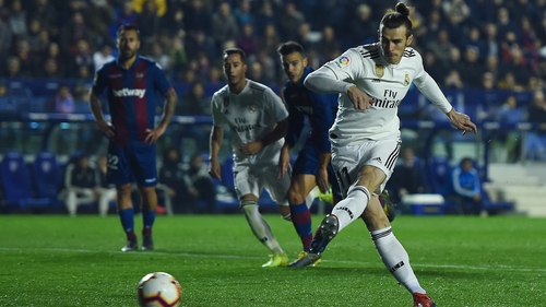 Gareth Bale fires home the winner for Real Madrid