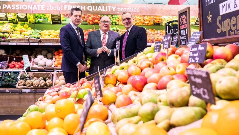 Ian Allen, SuperValu Sales Director; Martin Kelleher, Managing Director of SuperValu and Michael Smith, SuperValu Kinsale and SuperValu Retail Chair