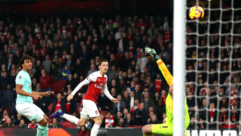 Mesut Ozil gave Arsenal an early lead at the Emirates