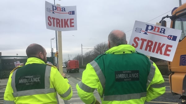 PNA ambulance members will hold a protest outside Leinster House tomorrow