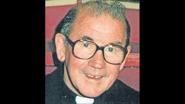 Uafás faoi cheilt: An tAthair Eugene Greene